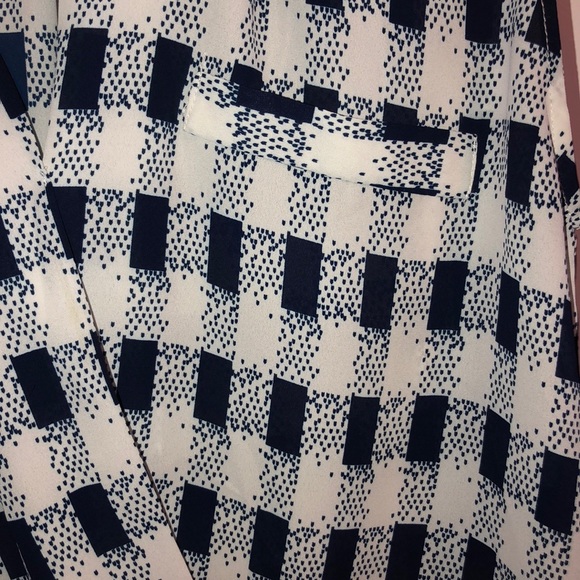 Top - Picture 3 of 4